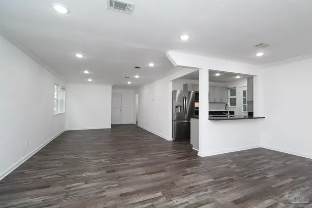 150 Ensley St property photo