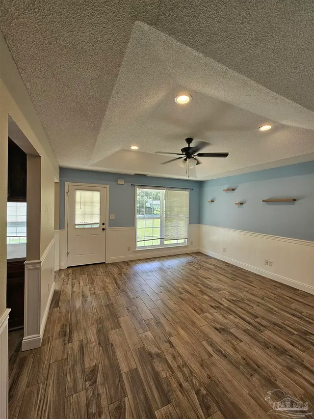 4271 Magnolia Oak St property photo