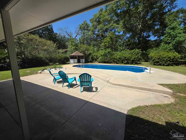 4301 Pace Ln property photo
