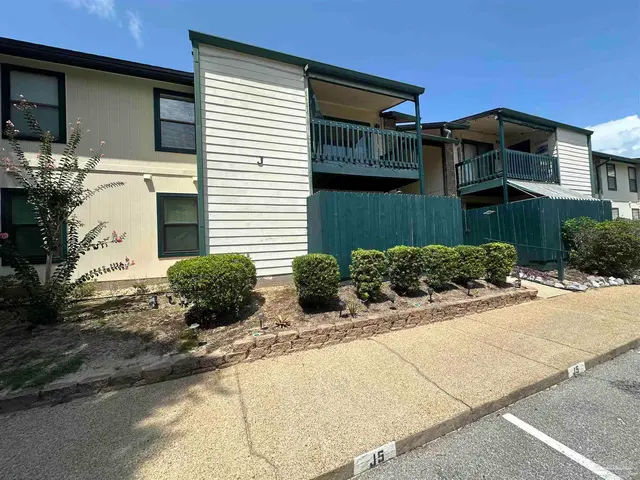 2299 Scenic Hwy # J5 property photo