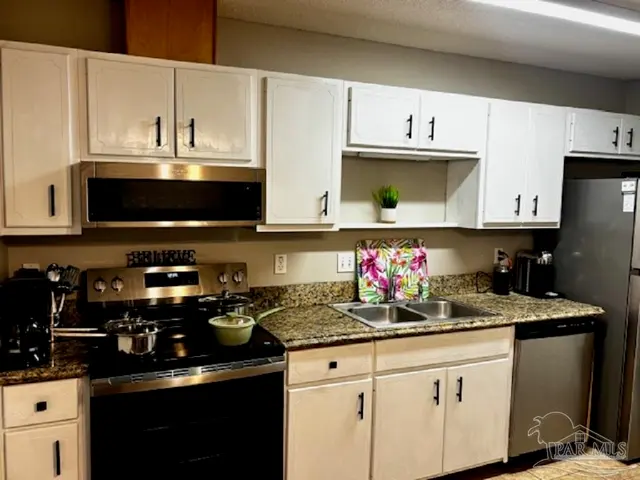 3031 Kingsfield Rd # C property photo