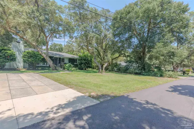 4 Cadiz St property photo