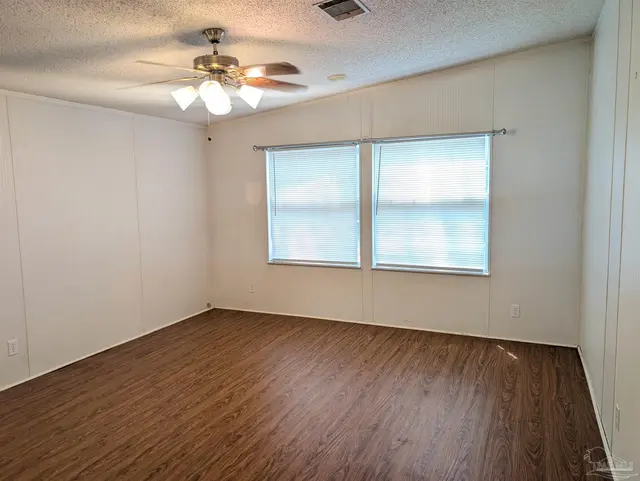 4373 Avalon Blvd property photo