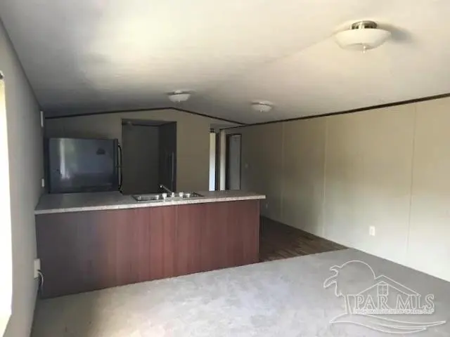 9802 Fowler Ave property photo