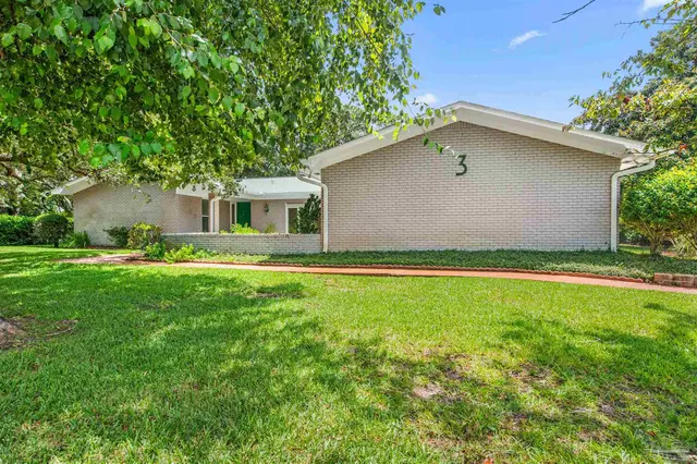 3 Navaho Dr property photo