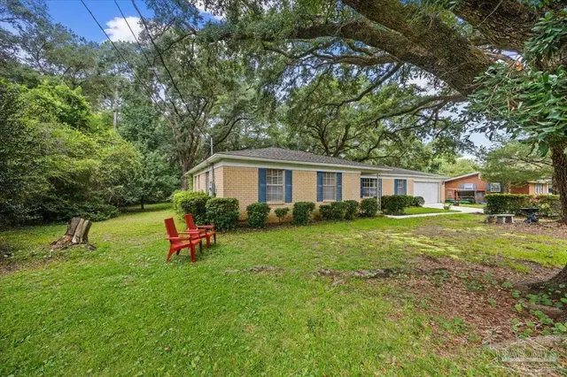 1825 Sandra Dr property photo